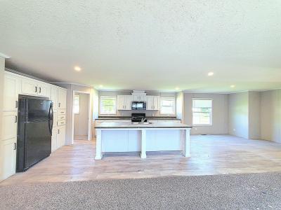 Mobile Home at 9649 Schooner Dr 1341 Fair Haven, MI 48023