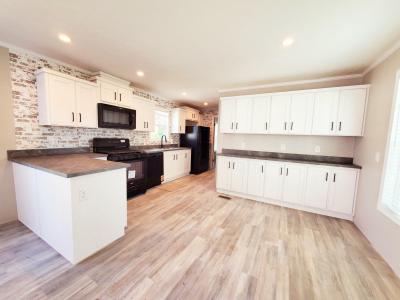 Mobile Home at 9983 Mallard Cove 758 Fair Haven, MI 48023