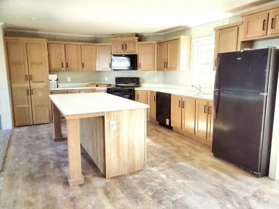Mobile Home at 9620 Cape Cod Dr 1331 Fair Haven, MI 48023