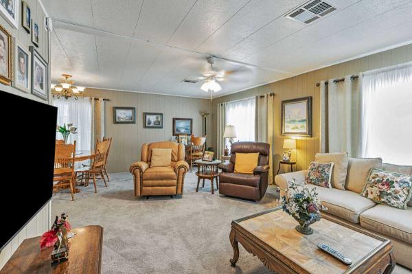 1977 Golden West  Manufactured Home