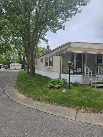 Photo 2 of 12 of home located at 340 S. Reynolds Rd. Lot 74 Toledo, OH 43615