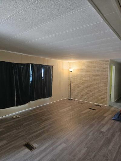 Photo 4 of 12 of home located at 340 S. Reynolds Rd. Lot 74 Toledo, OH 43615