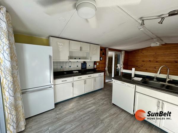 1985 Sunv Mobile Home