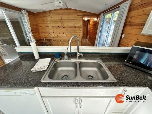 1985 Sunv Mobile Home