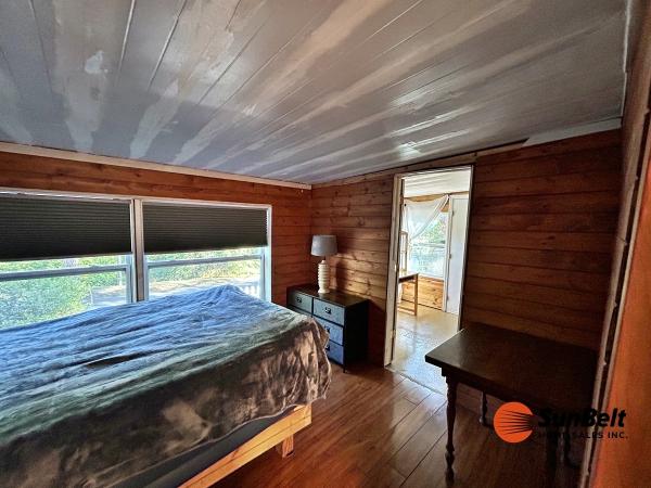 1985 Sunv Mobile Home