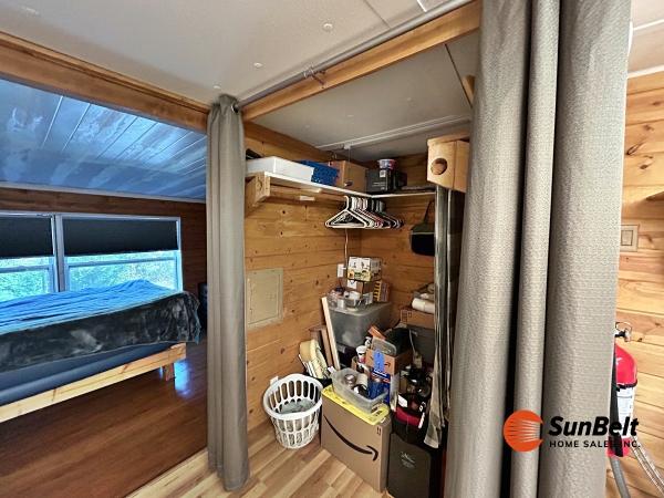 1985 Sunv Mobile Home