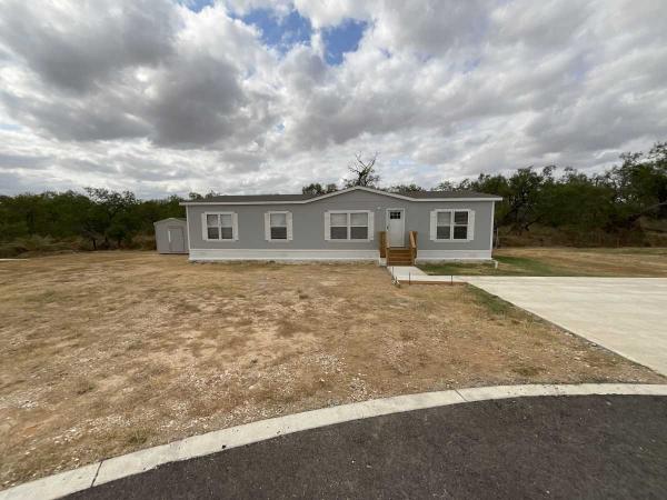 Photo 1 of 2 of home located at 1073 Ninth St Poteet, TX 78065