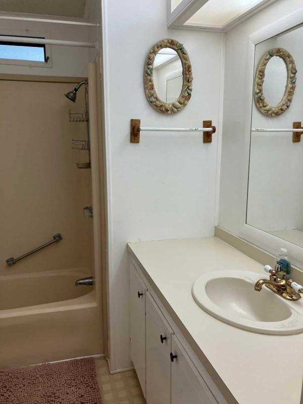 1987 Manufactured Home