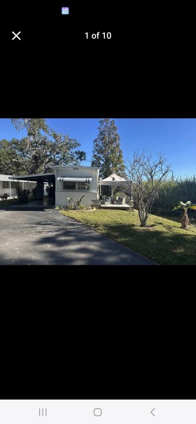Mobile Home at 108 Crescent Dr Tavares, FL 32778