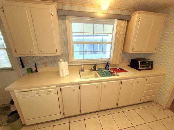 WATERFRONT Mobile Home
