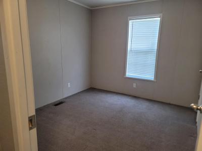 Photo 4 of 8 of home located at 703 E 18 1/2 St. Lot 84 Albert Lea, MN 56007
