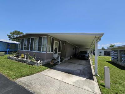 Mobile Home at 799 E Klosterman Lot 92 Tarpon Springs, FL 34689