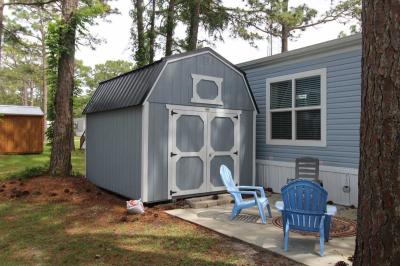 Photo 5 of 36 of home located at 208 Sequoia Drive Newport, NC 28570