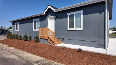 Photo 3 of 19 of home located at 2232 42nd Avenue SE #716 Salem, OR 97317