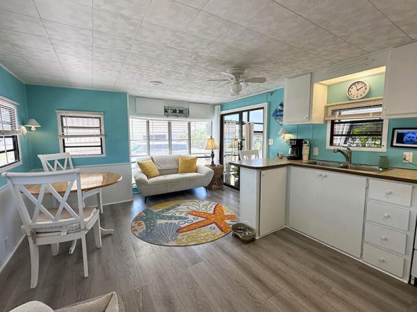 1984 LYNB Manufactured Home