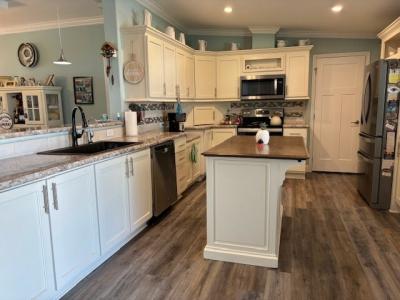 Photo 5 of 15 of home located at 3927 Scramble Drive Ruskin, FL 33570