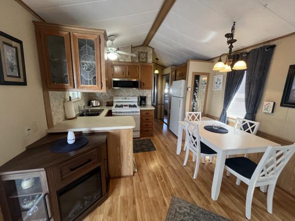 1989 Chariot Mobile Home