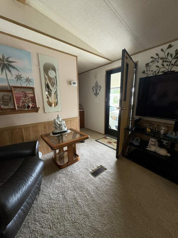 1988 Mobile Home