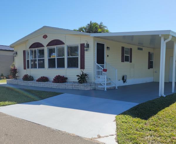 1985 SEA BREEZE Mobile Home For Sale