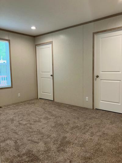 Photo 4 of 8 of home located at 2700 N Washington St #262M Kokomo, IN 46901