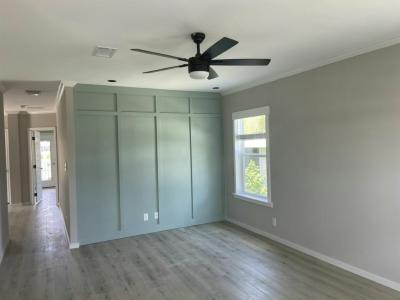 Photo 2 of 19 of home located at 7300 20th Street #557 Vero Beach, FL 32966