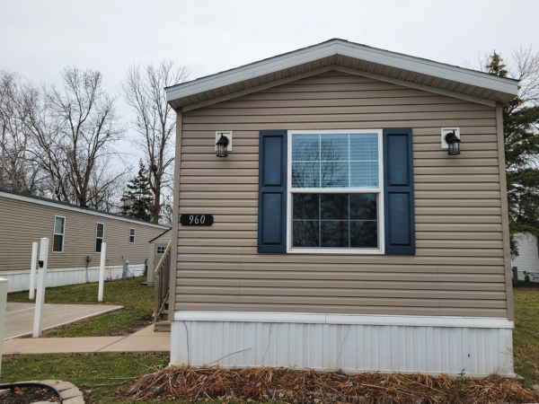 Photo 1 of 2 of home located at 960 Happy Valley Drive, Site # 45 Menasha, WI 54952