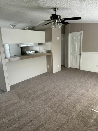 Mobile Home at 9031 Fairglade Dr N Lot 18 Jacksonville, FL 32221