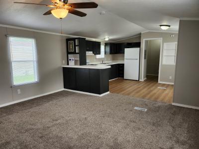 Photo 4 of 9 of home located at 2616 E. Summerview Dr. Muncie, IN 47303