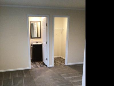 Photo 5 of 10 of home located at 5702 Angola Rd. #33 Toledo, OH 43615