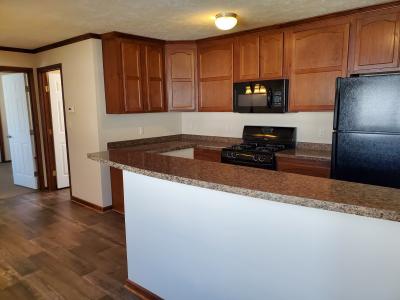 Photo 4 of 10 of home located at 38830 Cody Dr Romulus, MI 48174