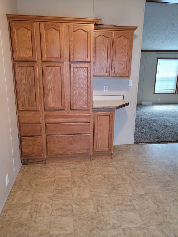2006 Homette (Skyline) 7712CTH  Home