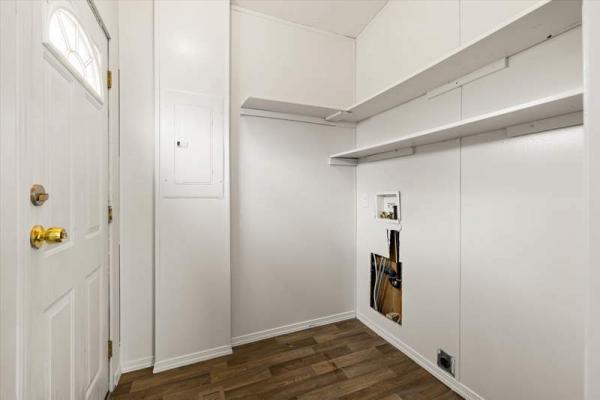 1993 Champion Manufactured Home