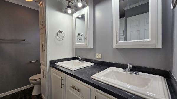 2018 Skyline Mobile Home