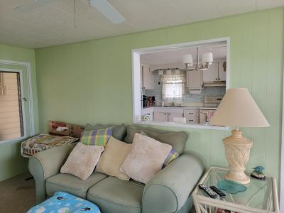 Photo 5 of 17 of home located at 31 Jasmine Ave Palmetto, FL 34221