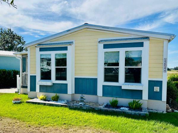 2021 CHIO Mobile Home For Sale