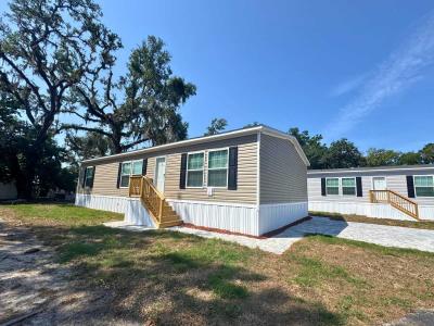 Mobile Home at 11611 Sir Lawrence Court, Site 99 Thonotosassa, FL 33592