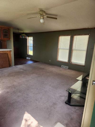 Photo 3 of 18 of home located at 3077 Eastland Ave SE Kentwood, MI 49512