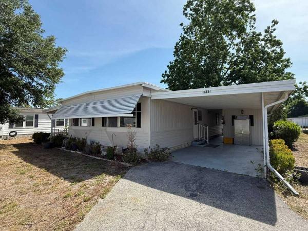 Photo 1 of 2 of home located at 166 Crossways Drive Leesburg, FL 34788