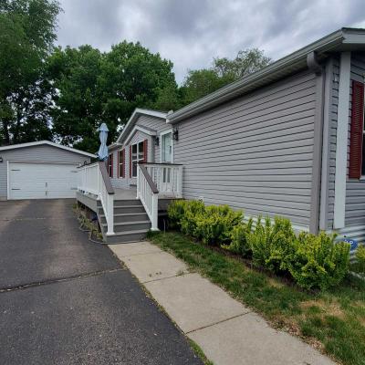 Photo 2 of 4 of home located at 9794 Harrow Avenue South Cottage Grove, MN 55016