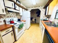 1984 TWIN Manufactured Home