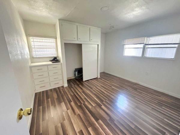 AGE 40+ PARK Mobile Home