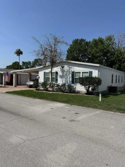 Mobile Home at 1386 Deverly Dr Lot #330 Lakeland, FL 33801