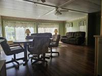 1980 TWIN Manufactured Home