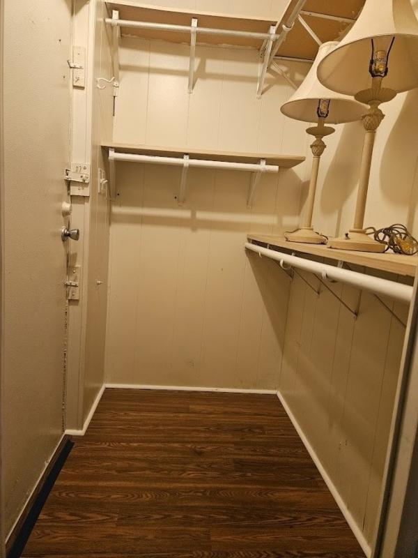1980 TWIN Manufactured Home