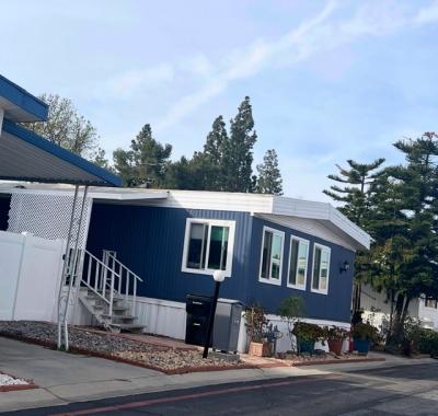 Photo 2 of 17 of home located at 8811 Canoga Avenue #532 Canoga Park, CA 91304