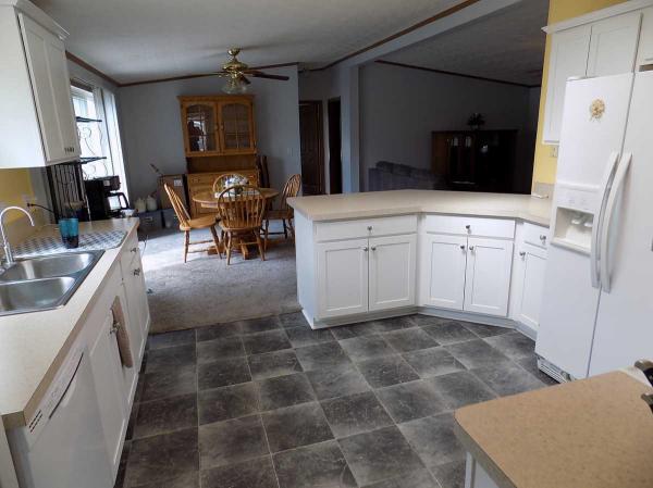 2000 Champion Manufactured Home