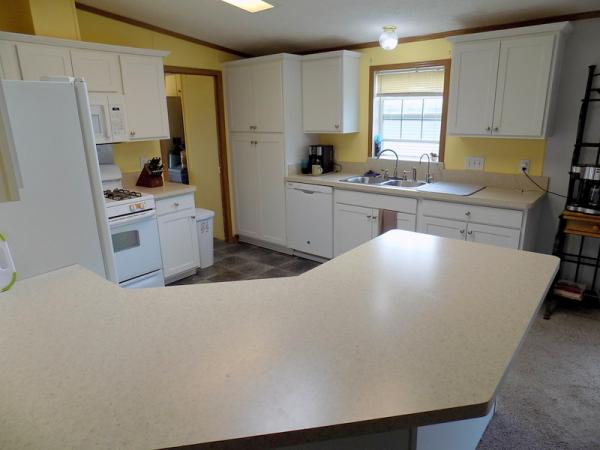 2000 Champion Manufactured Home
