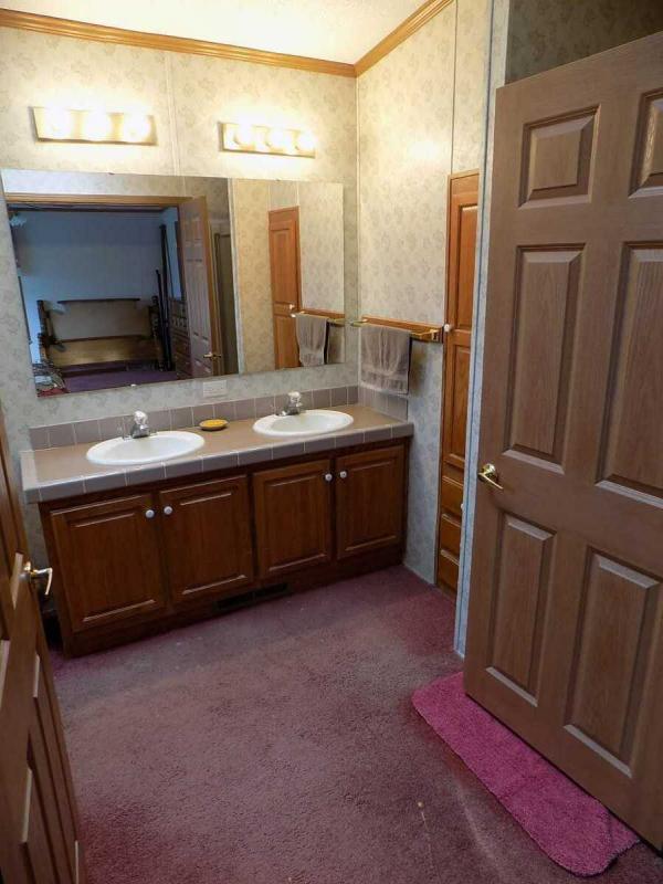 2000 Champion Manufactured Home