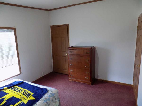 2000 Champion Manufactured Home