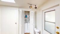 1975 Madison HUGE CORNER INTERIOR Mobile Home